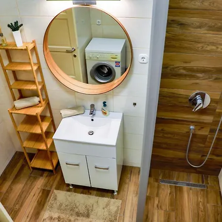 Bardio * Balatonmáriafürdő